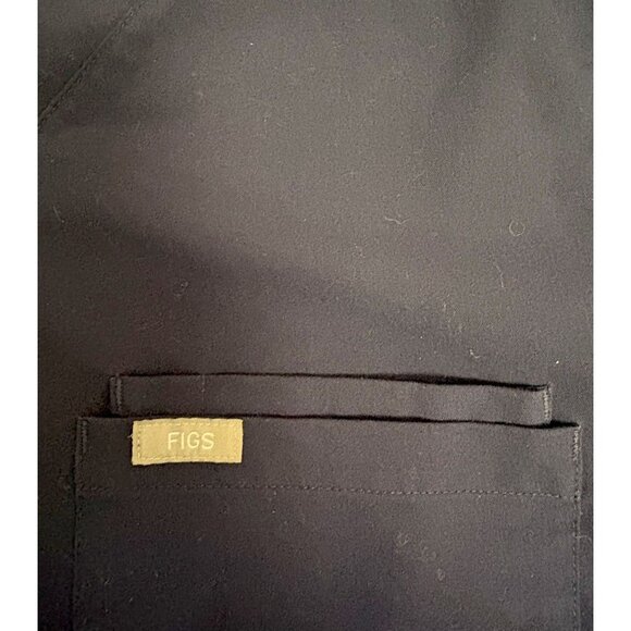 Figs Women's Catarina One Pocket double Pocket Scrub Top Navy Blue Size Medium - Picture 5 of 5